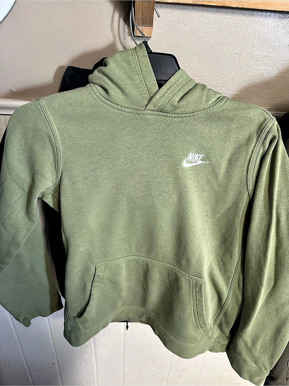 Nike Green Hoodie Size Large Like New